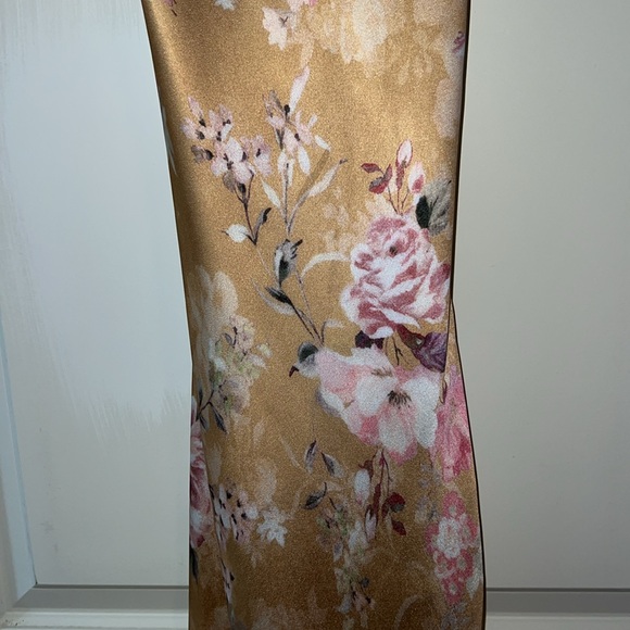 ASTR The Label slip dress - Picture 3 of 3